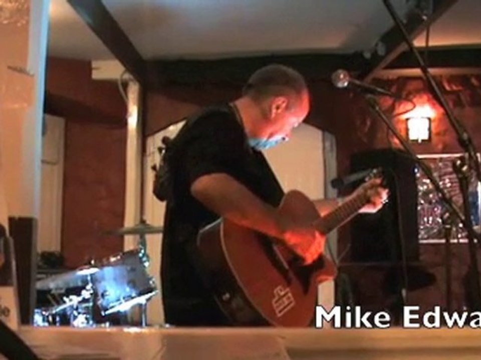 Forest Singer/Songwriters hit the trail to Wales!