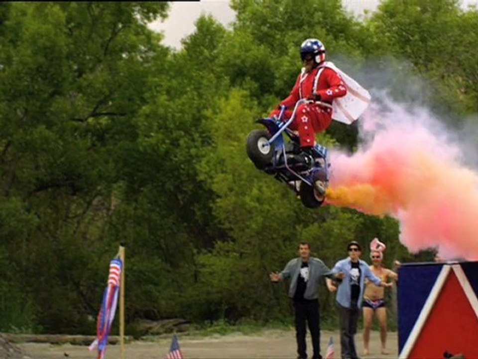 Jackass 3D - Exclusive Featurette (Behind The Scenes)