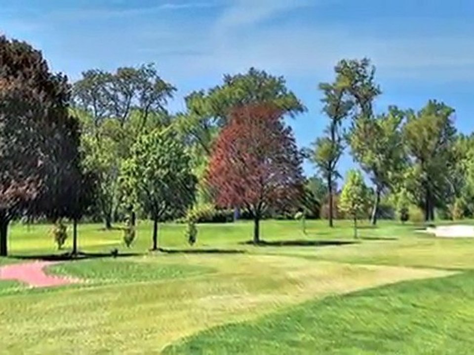 Twin Lake Towers Apartments