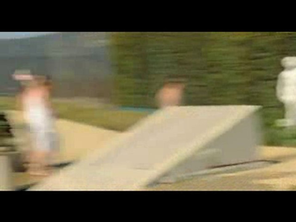 Watch Jackass 3d Part 2