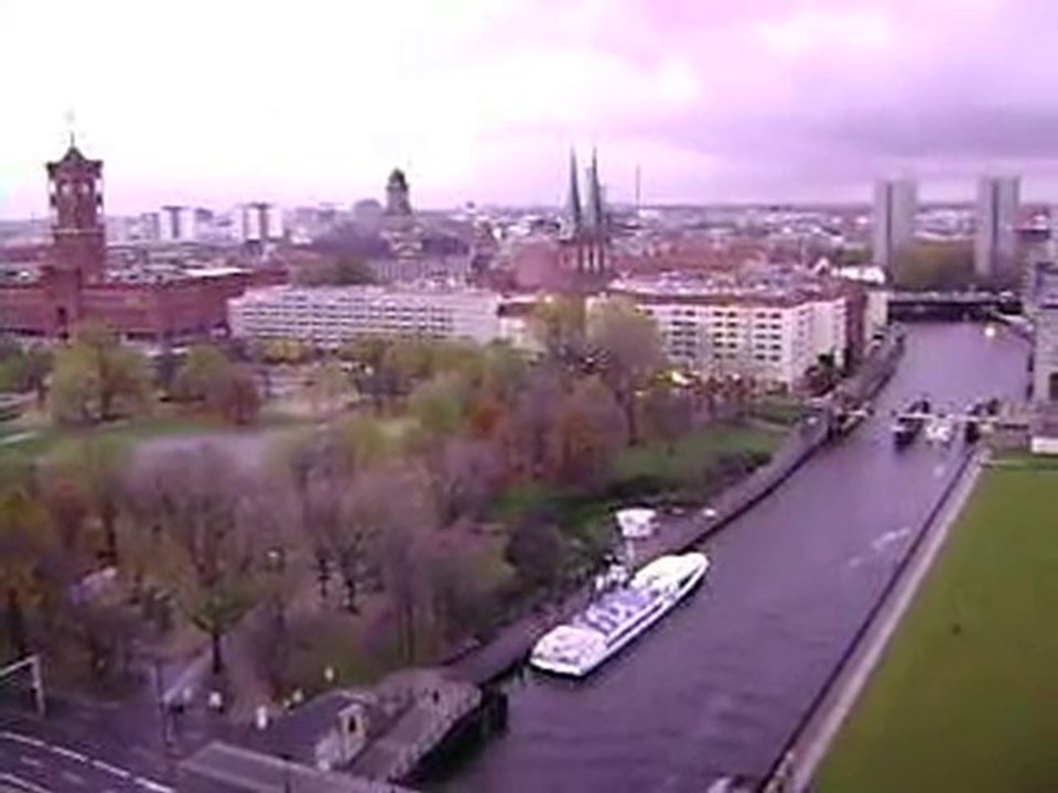 Astral Traveling - Berliner Cathedral