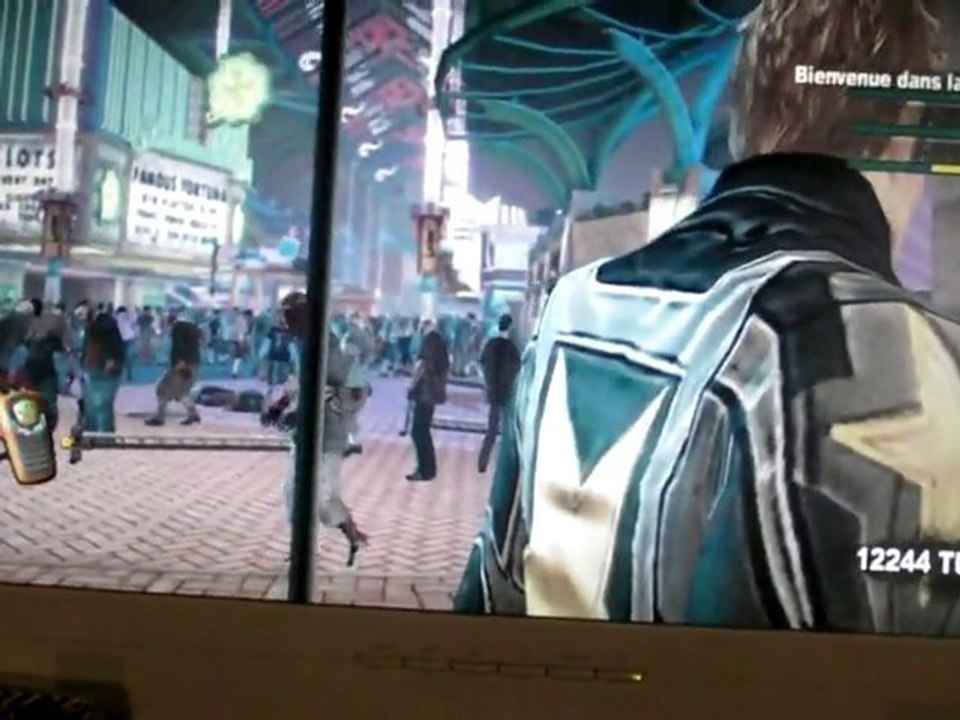 Dead Rising 2 - Bug : Chuck traverse le mur