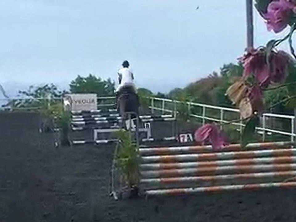 31.10.10-CSO club au CEM-club2GP-MargauxGavy