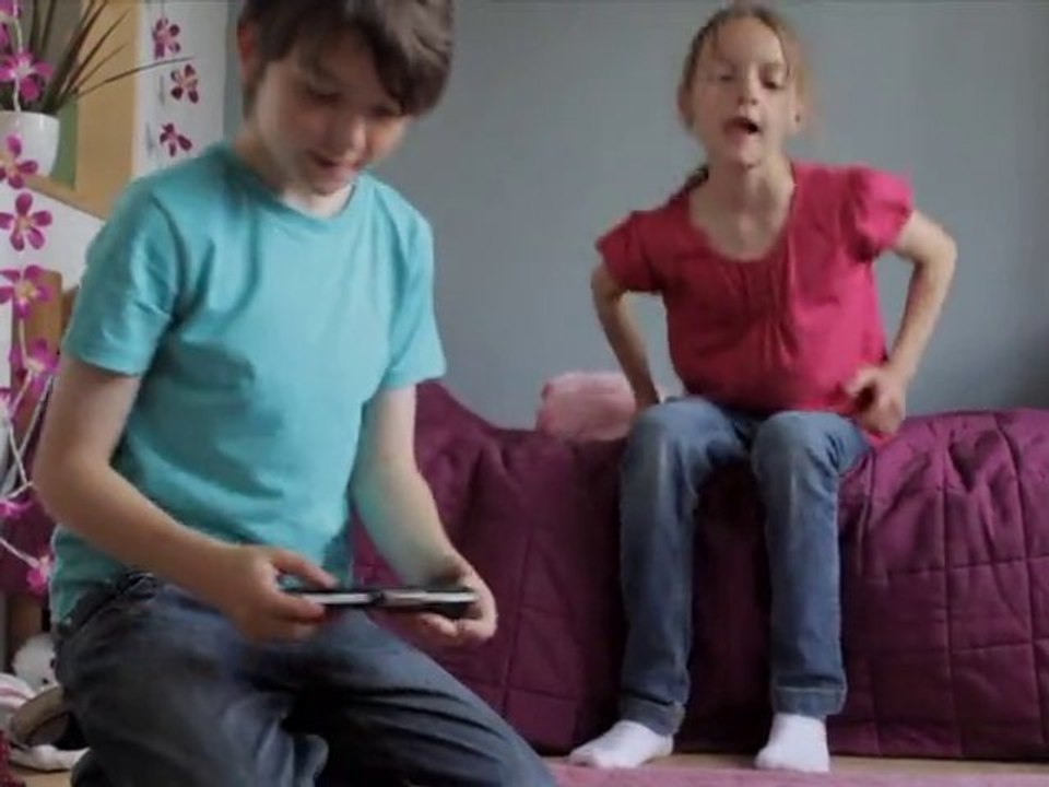 La bande-annonce de EyePet sur PSP