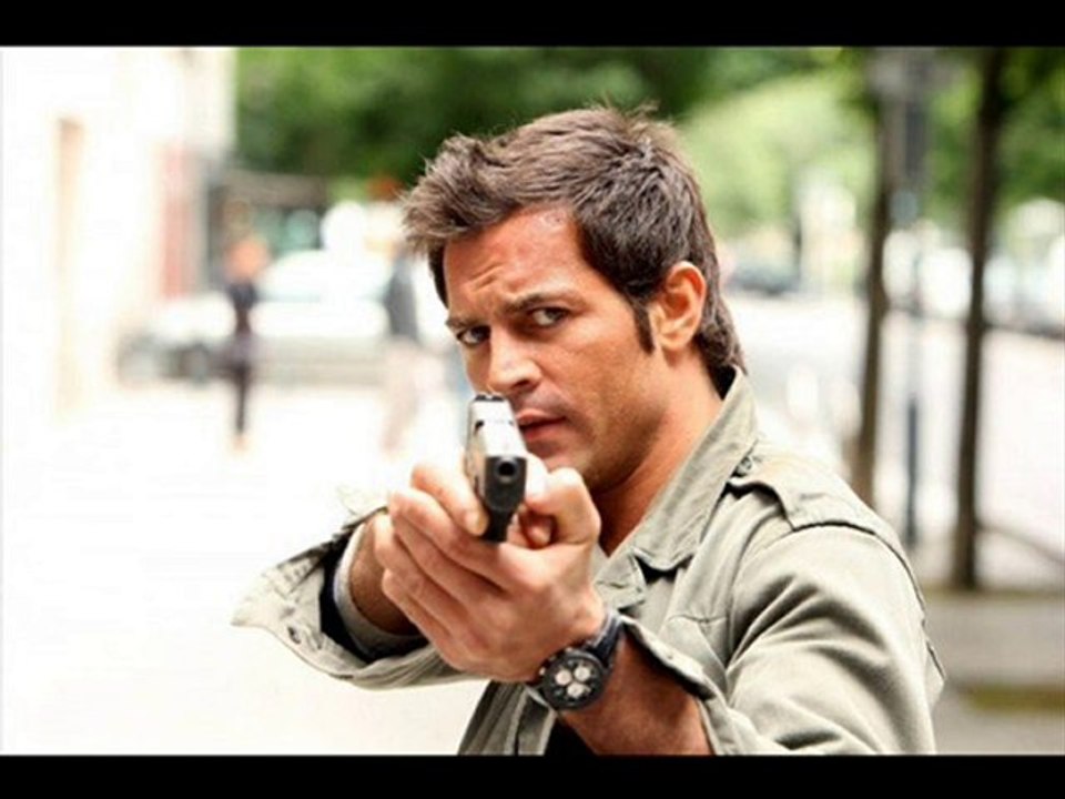 Filip Nikolic ( en solo )