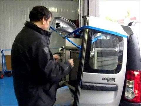 20101106 chargement de la baie réseau