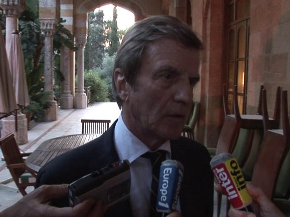 Kouchner au Liban: il faut coopérer avec le tribunal de l'ONU