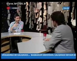 15 Serdar Tuncer Uğur Işılak Hatıralar üzerine