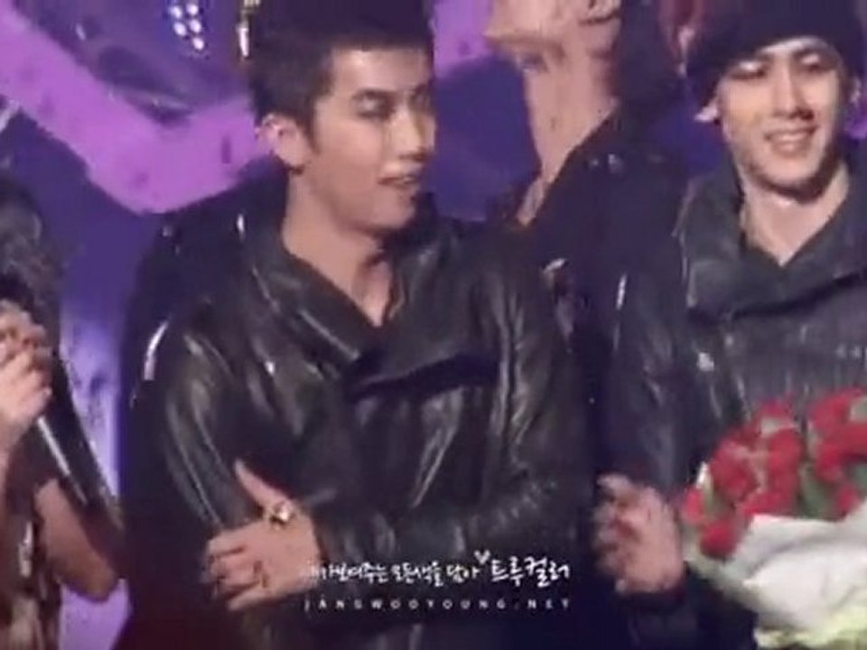 101021 Chansung Wooyoung Nichkhun famcam