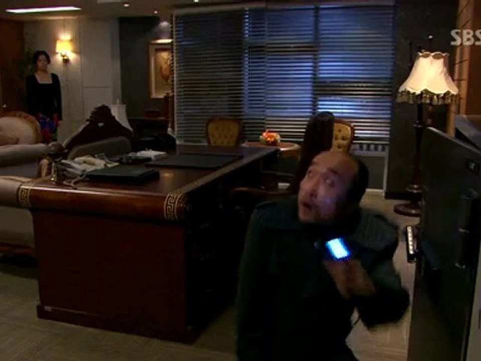 Film4vn.us-CanhBacNghietNga_17_chunk_4