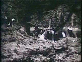 La famille dans le cèdre