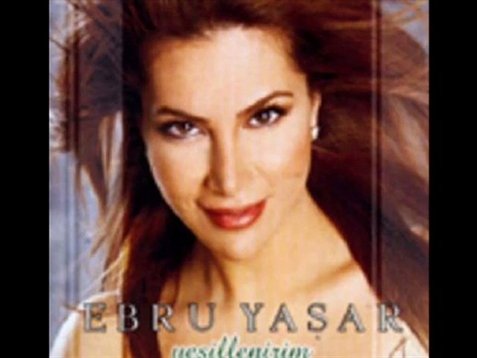 Ebru Yaşar - Yanımda Kal