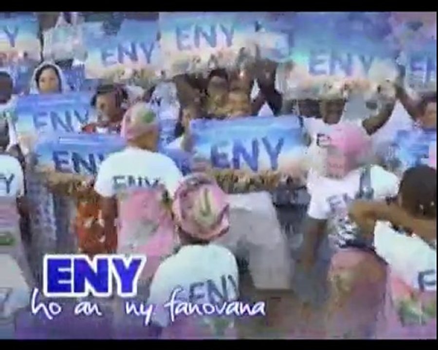 MADAGASCAR 17 NOVEMBRE 2010 - LE CLIP ENY