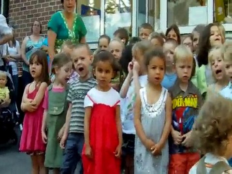 fete d ecole de fin d annee a chloe 2010 ......