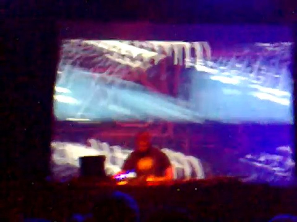 "No brain requied" Radium slavery tour 2k10