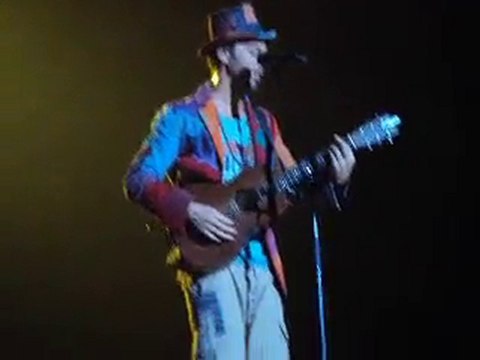 Christophe Maé - Pau 6 novembre 2010 - 004