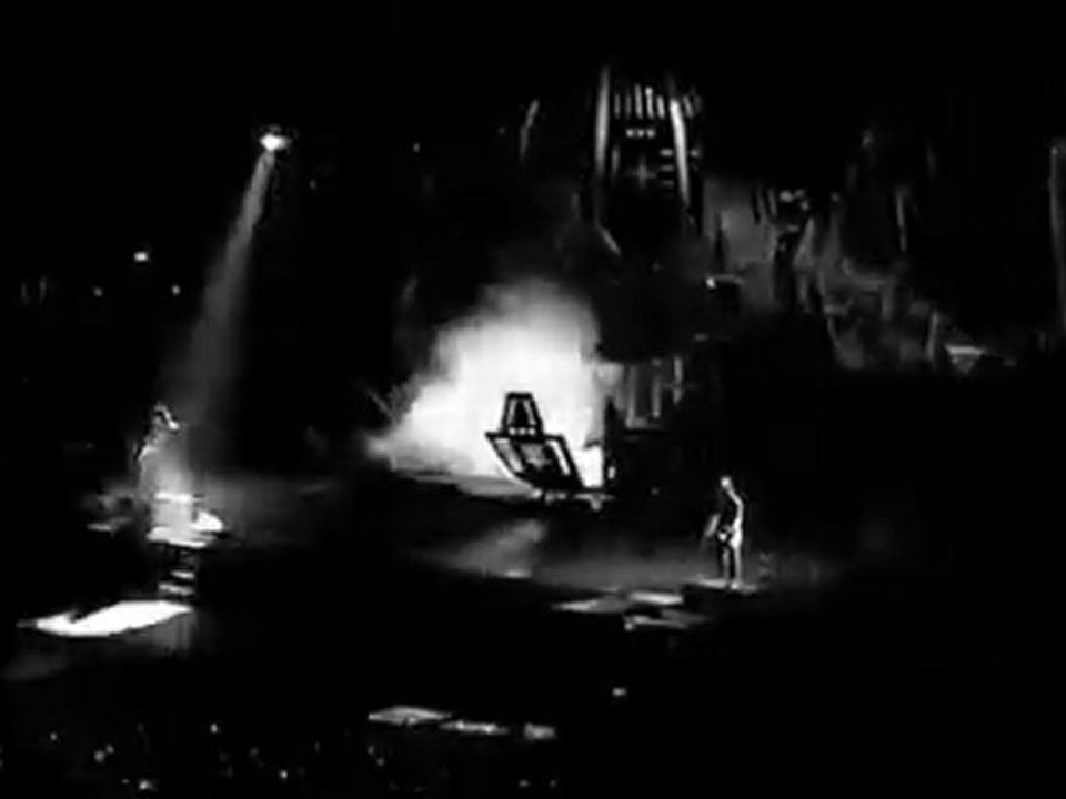 Tokio Hotel - Darkside Of The Sun