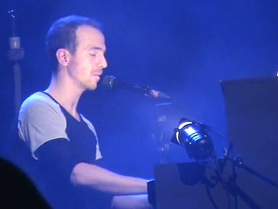 Calogero - Mon enfance - Palace à Paris le 15 mars 2010