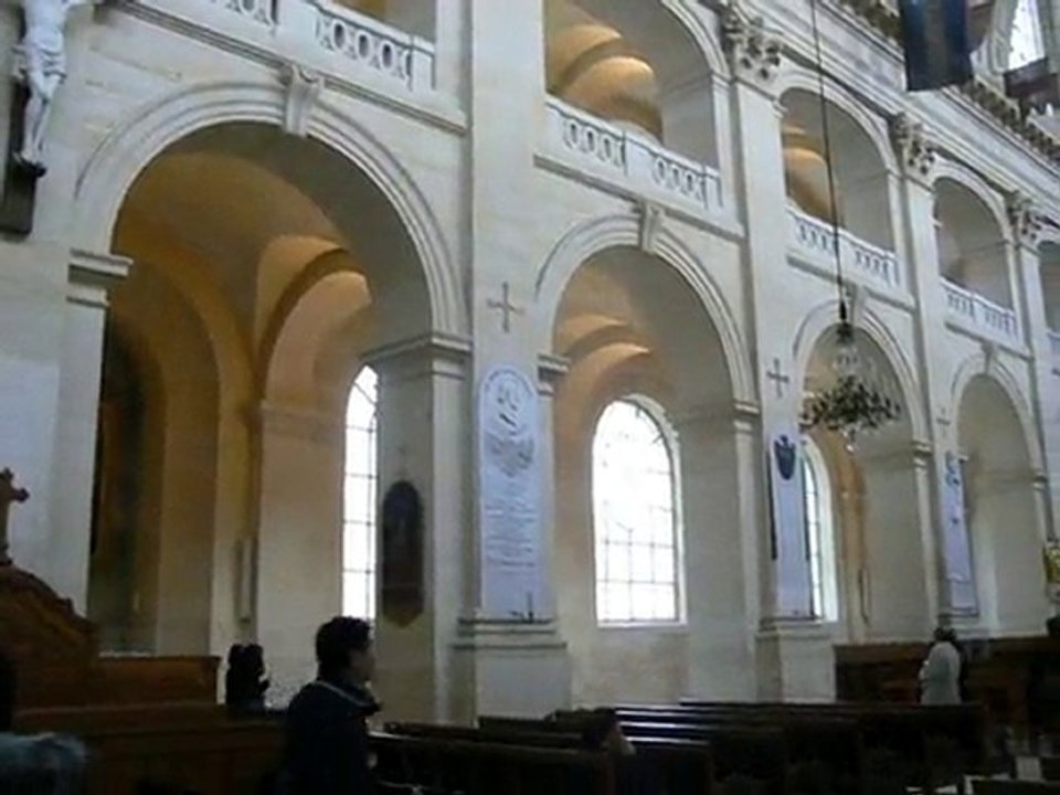 Visite de l'église des soldats aux Invalides