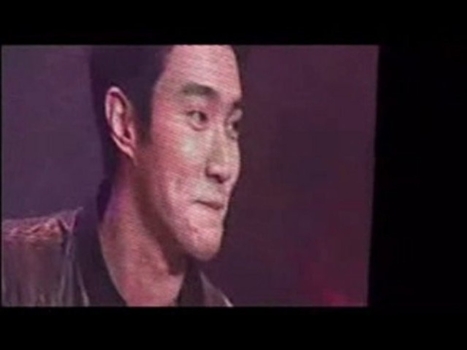 Siwon-11062010-03