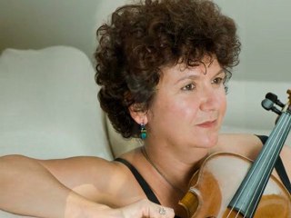 Françoise Gnéri, alto J.S. Bach Suite n°4, Sarabande