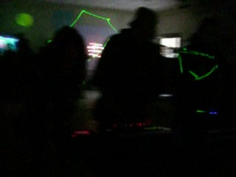 bass -8 live act 2 teuf noktambul 06-11-2010