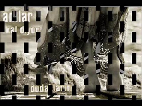 Ramazan Atasorkun - Gözlerin kal diyor dudakların git