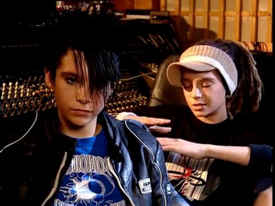 2005.09.15 -  Bonus DVD - Interview