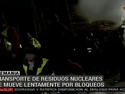 Ecologistas alemanes bloquean transporte de residuos nucleares