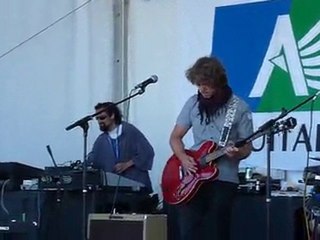 Shake your head and say yeah  - United States of Myself