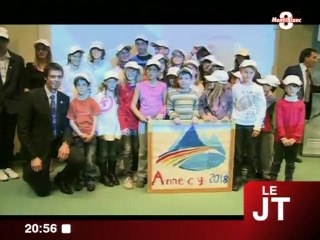 Les Valeurs de l'Olympisme dans un livre (Annecy)