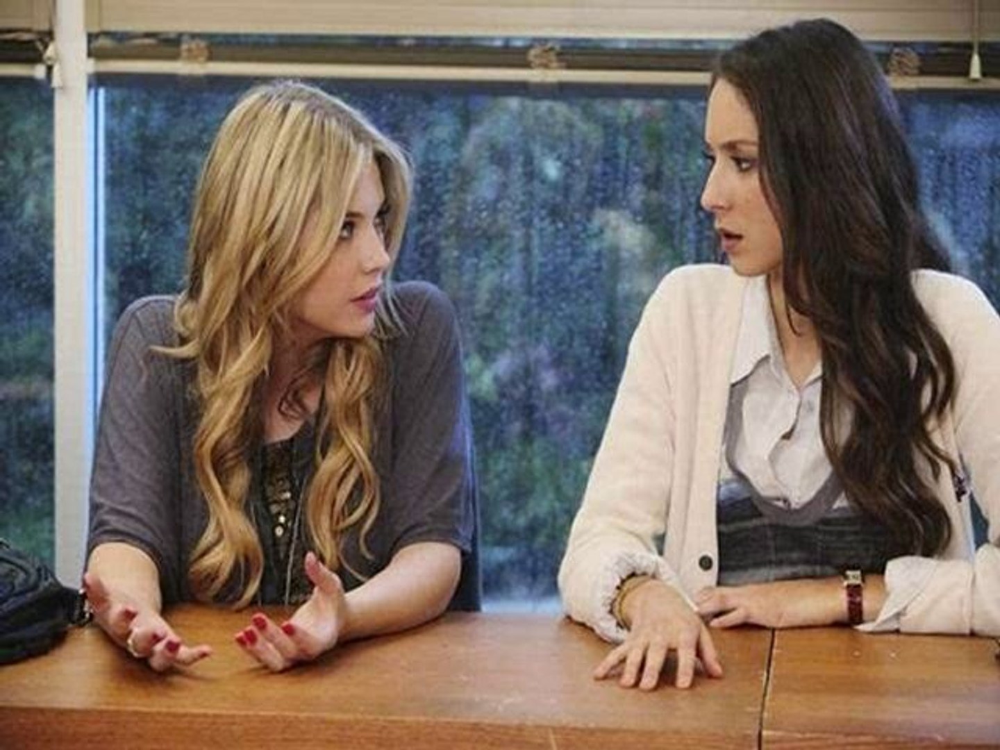 Season 1 Episode 9 The Perfect Storm Pretty Little Liars video