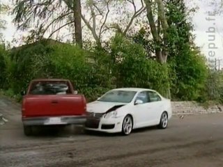 Crash de voiture frontal !