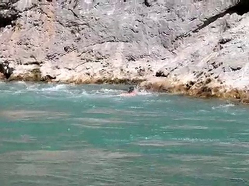 La traversée du verdon déchainé à la  nage