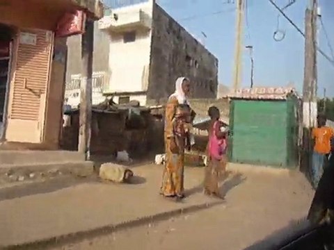 Les rues de Grand-Yoff, faubourg de Dakar.