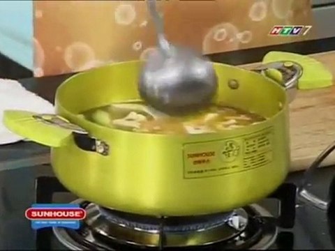 Canh bí đao nấu với thịt cua