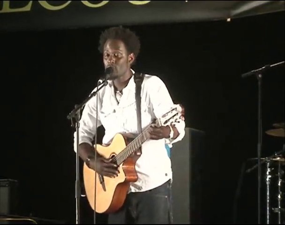 Maurice Kirya