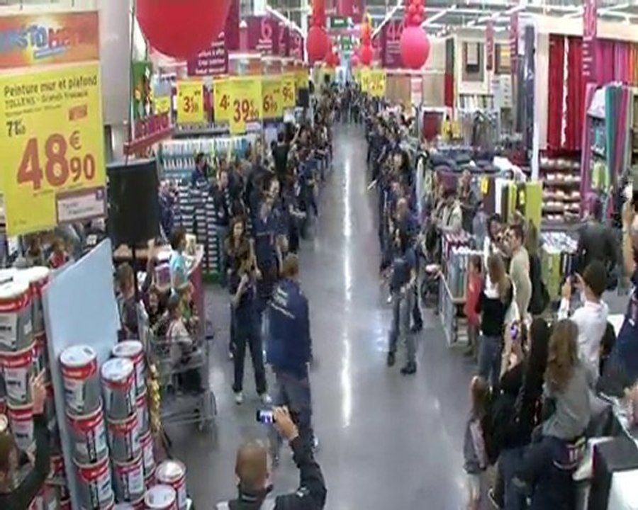 Flash mob Castorama TOULON LA GARDE - vidéo officielle