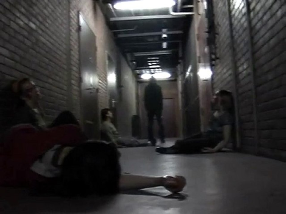 Ne lui facilitez pas la tâche [Spot Tv - Prévention suicide]