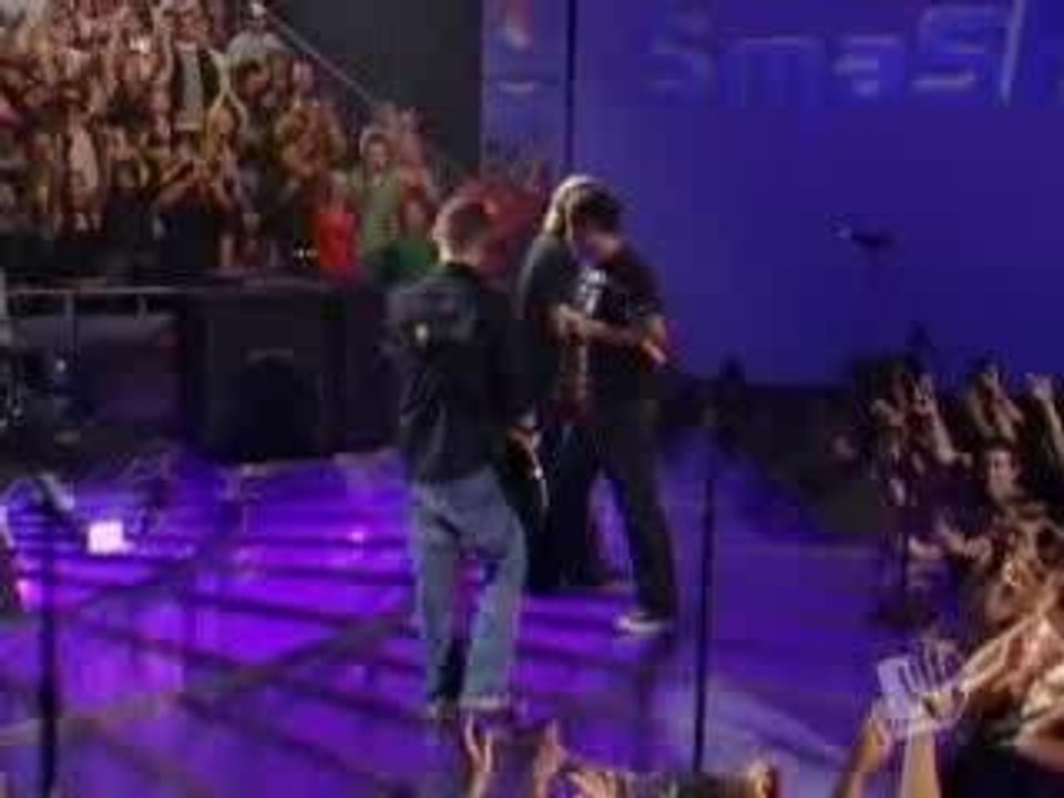 Yellowcard - Only One (Live Pepsi Smash)