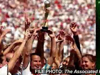 Extra Scoop: Girls Sports & Title IX