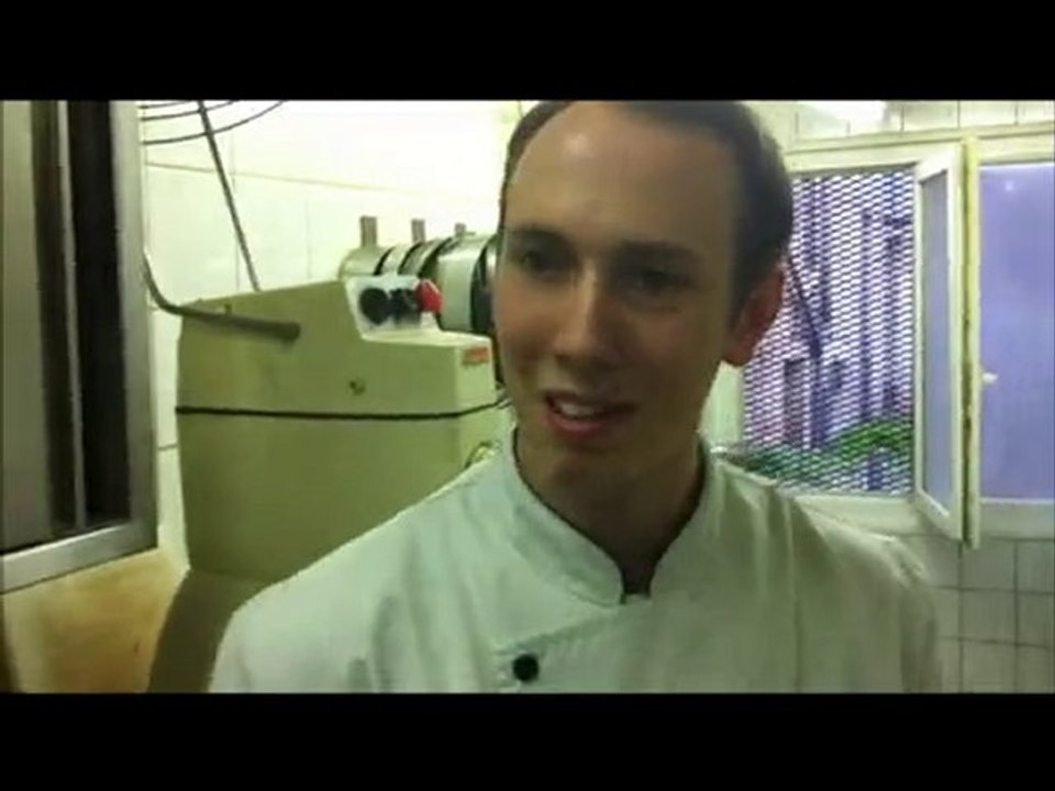 Vivien SONZOGNI en stage de pâtisserie chez Frédéric Bonnet