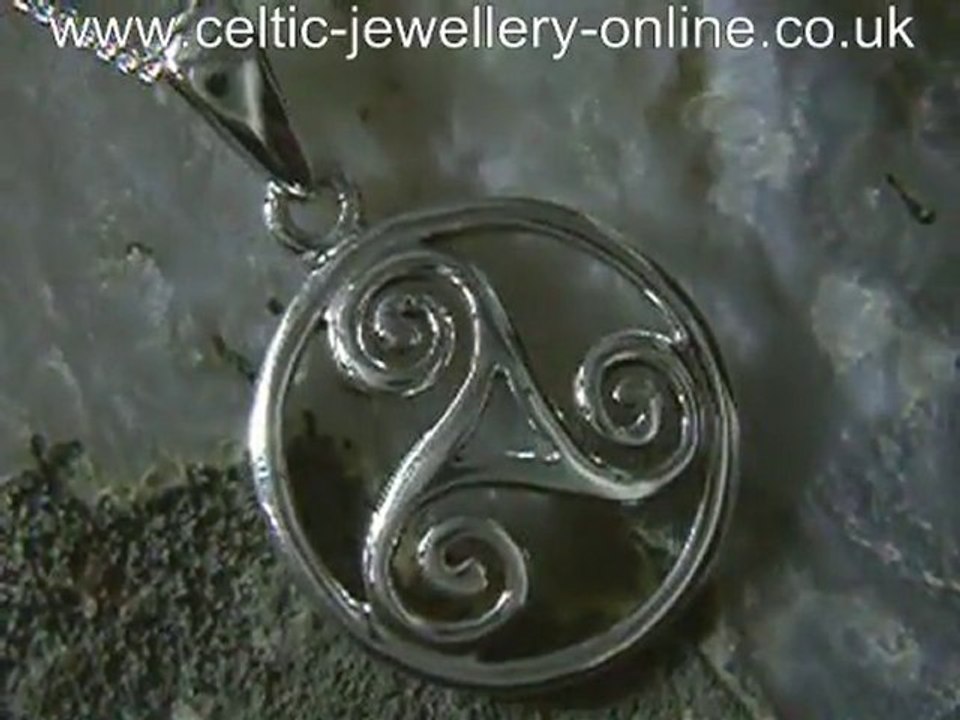 Celtic silver necklace DSG231