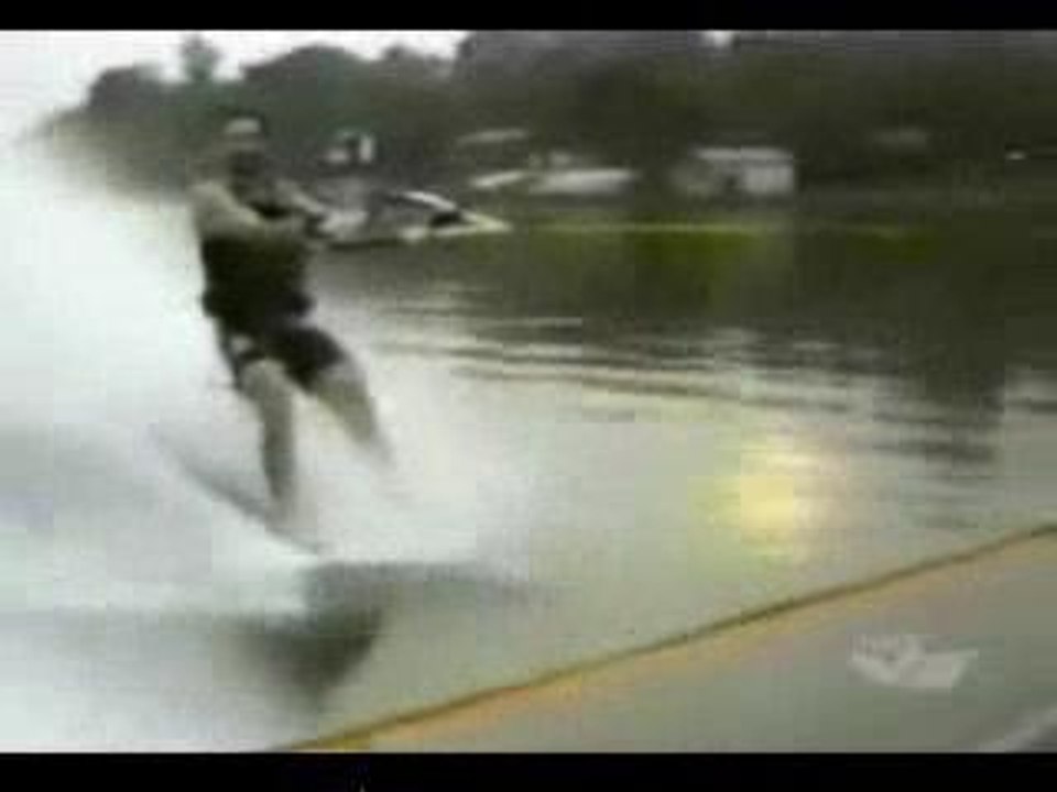 Compilation de chutes en Sport Nautique