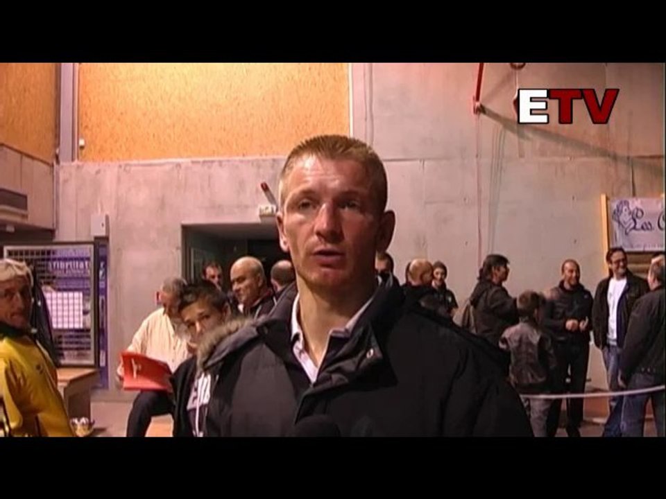 Boxe L'escarène 06/11/2010 - Partie 7 - ITW final D. Saïoni