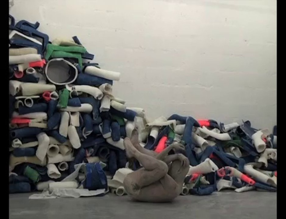 Le pantin / performance / Art au garage / Aab / 29 mai 2010