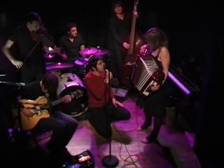 Miva Boïka - L'idiot du village