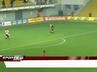 işte yeni bir kaleci  fiyaskosu  daha  çok komik  ( Ş.Y )