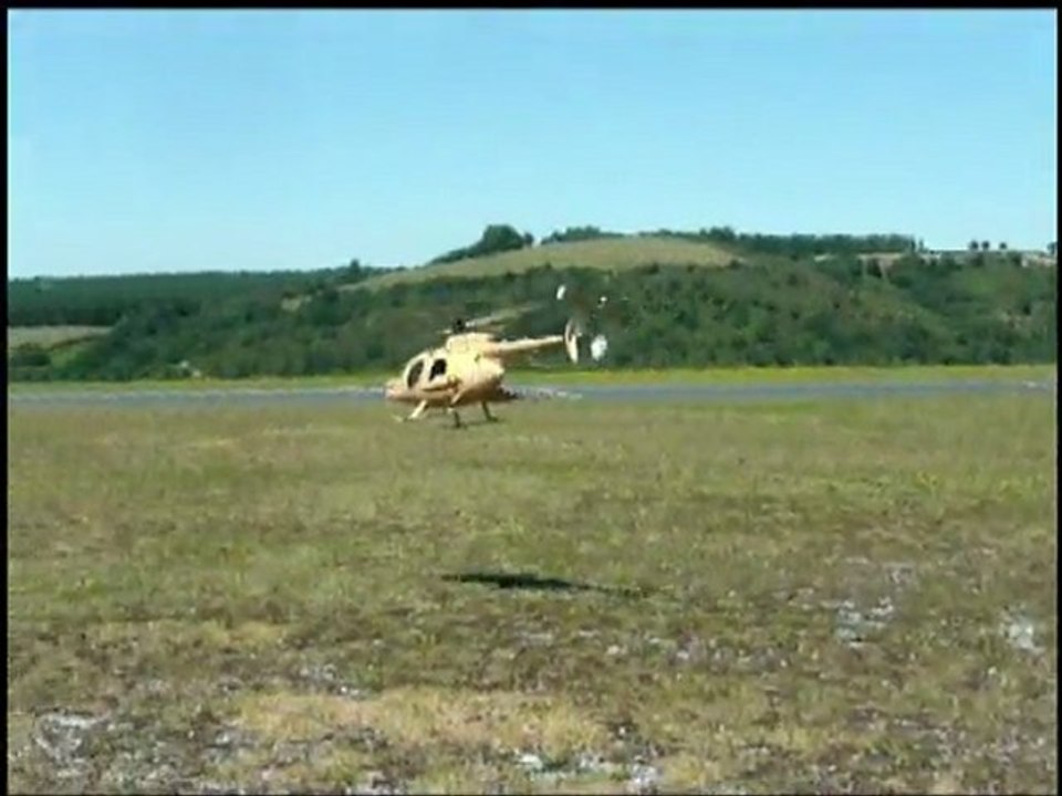 2011-07-02 Hugues 500 "désert" Jean-Claude