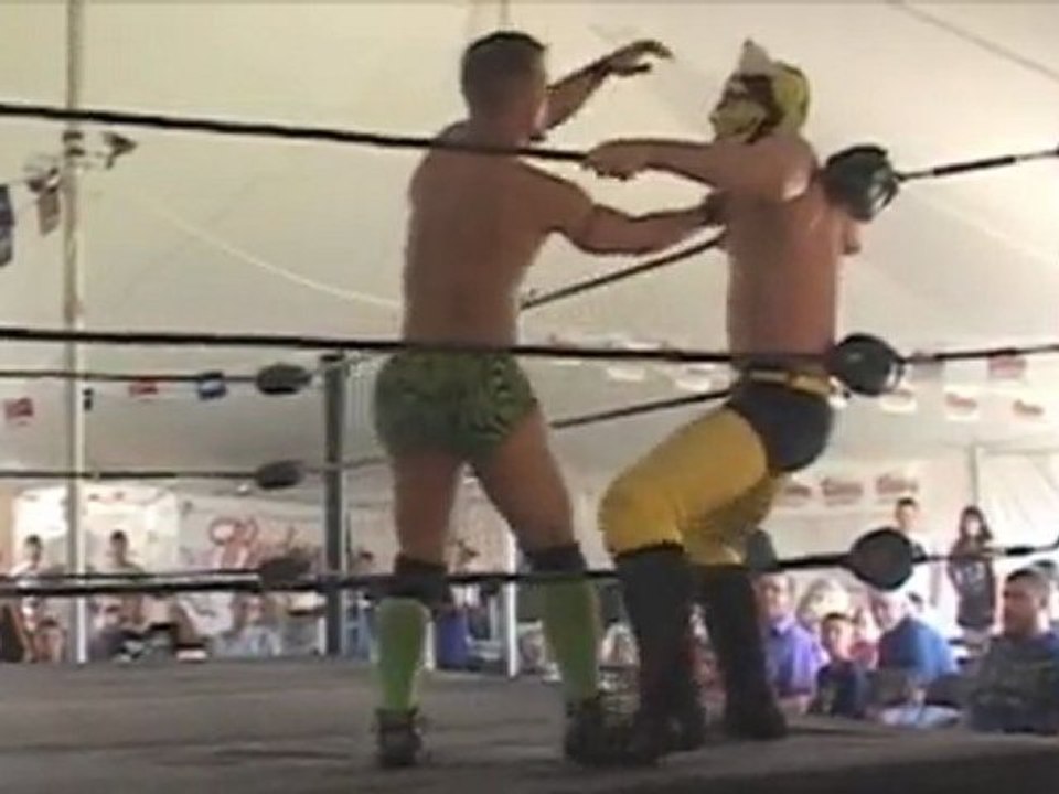 Rob James vs Wildcat